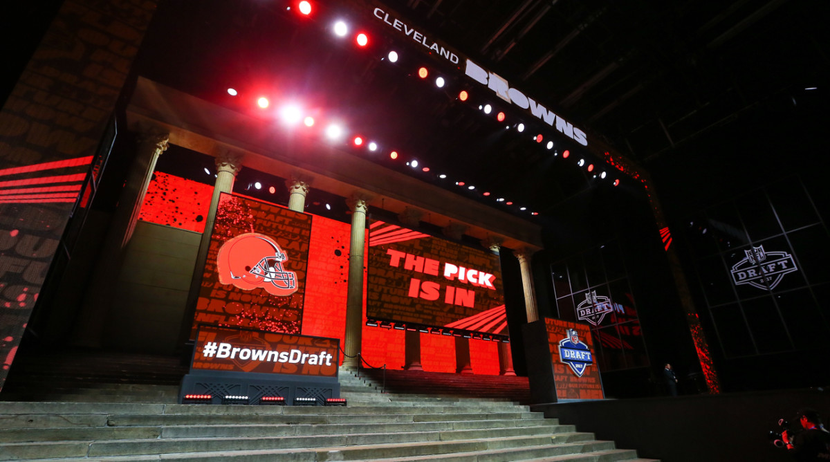 Cleveland Browns secure 2018 NFL Draft No. 1 overall pick - Sports  Illustrated