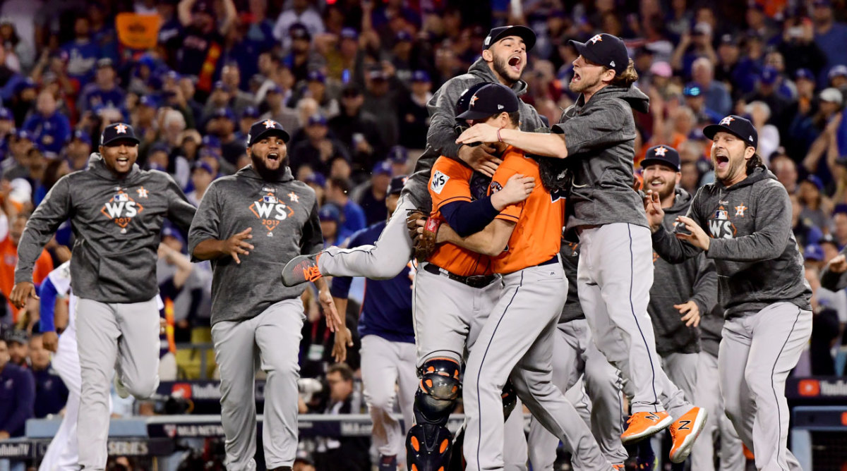 Playoff Astros, 2017 And 2018: One Of These Teams Is Not Like The Other -  The Runner Sports