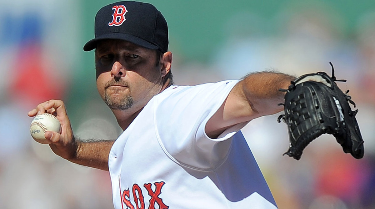 June 10, 1996: Red Sox knuckleballer Tim Wakefield takes one for
