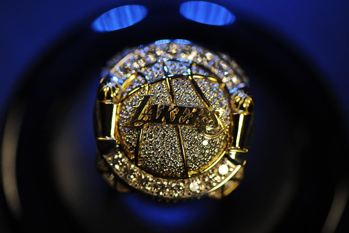 Silver and black trophy, The NBA Finals Los Angeles Lakers San