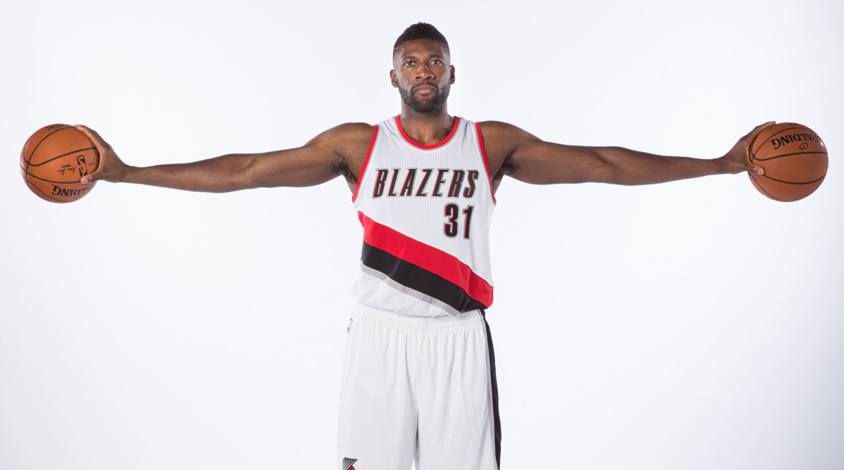 festus-ezeli-slideshow.jpg