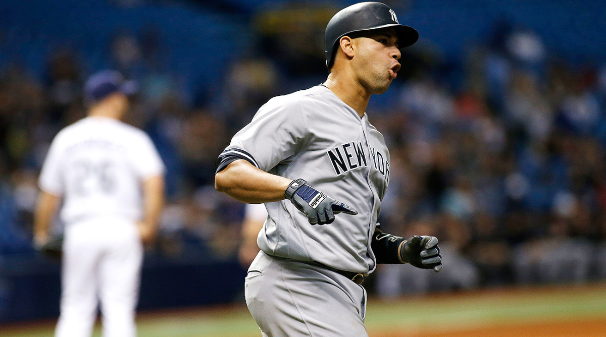 Gary Sanchez powers Yankees, MLB playoff race heats up - Sports