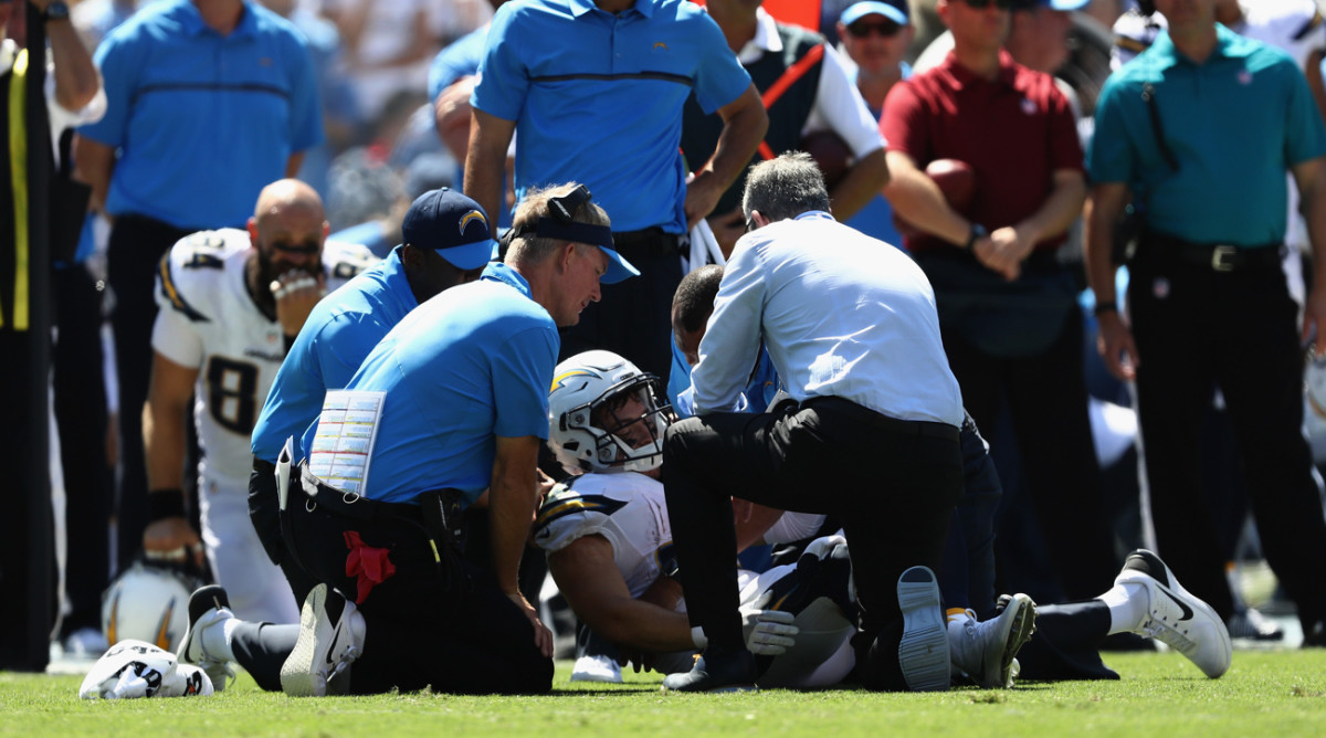 Chargers' Woodhead out for season with leg break