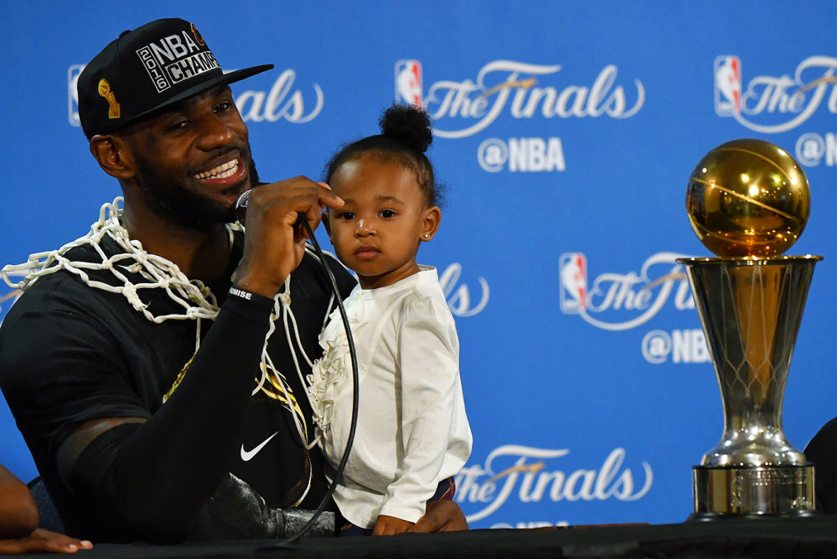 2016-0619-LeBron-James-daughter-Zhuri-SI146_TK1_11706.w.jpg