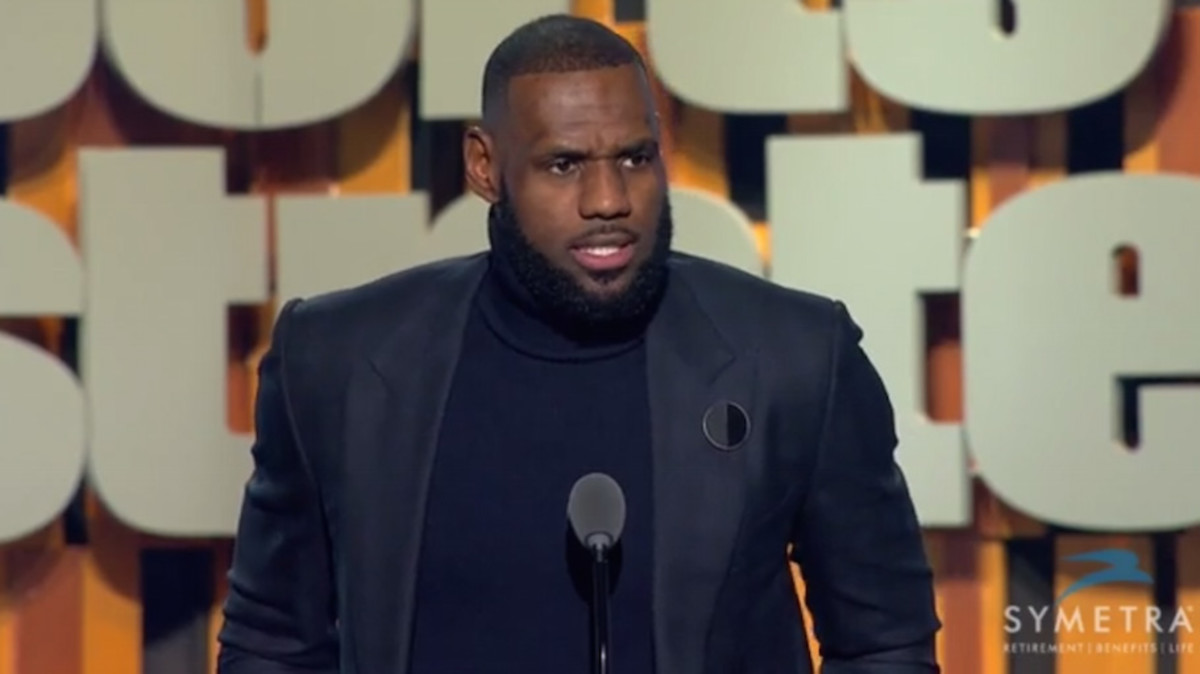 Espys Host Drake Says LeBron James Deserves an Award 'For Incredible Essay  Writing' – The Hollywood Reporter