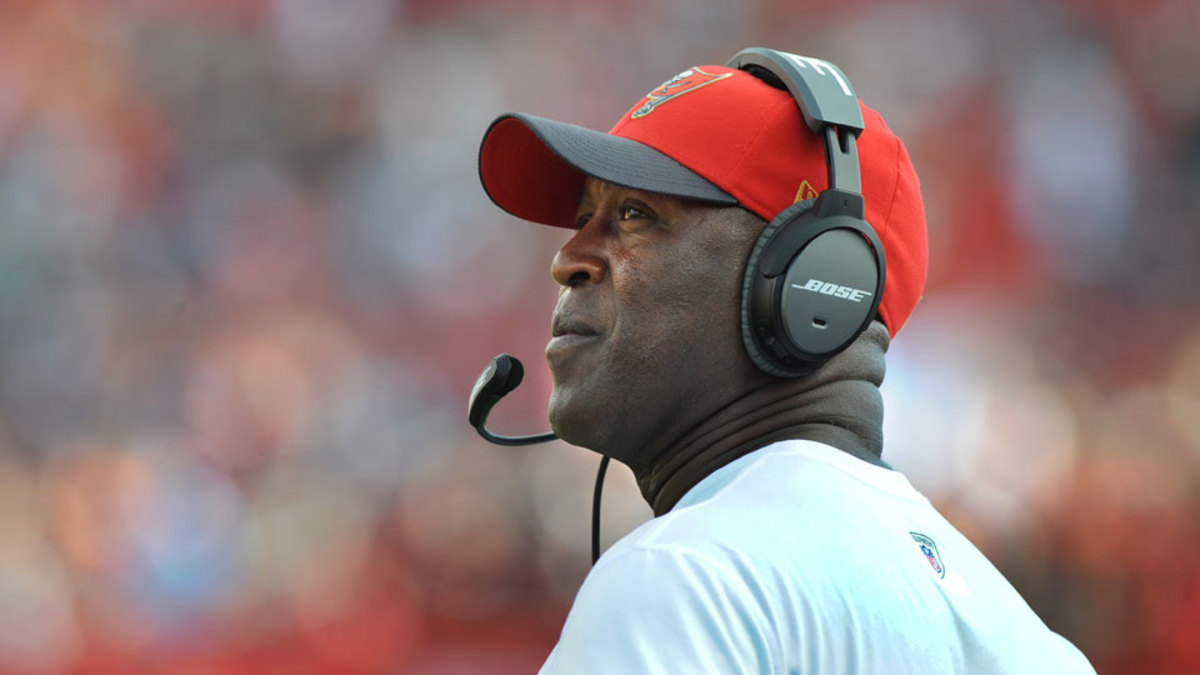 Lovie Smith fired: Tampa Bay Buccaneers dismiss head coach - Sports  Illustrated