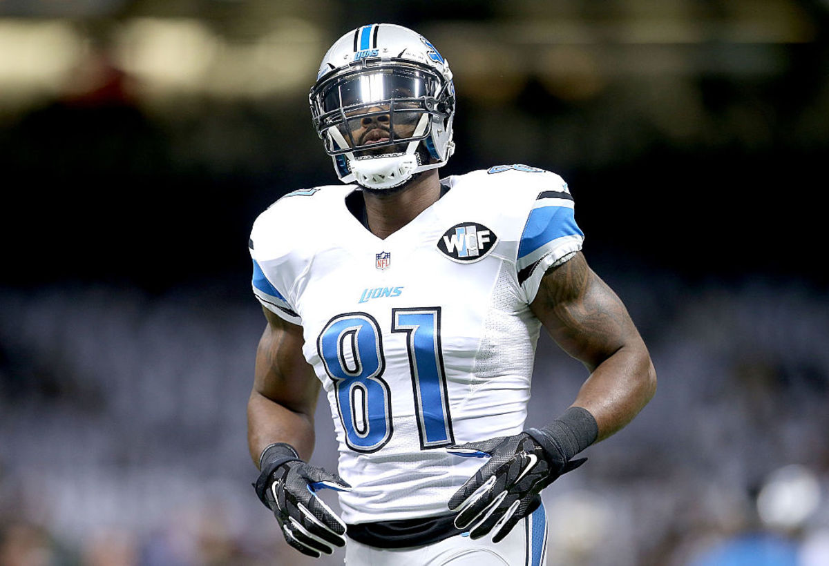 Detroit Lions WR Calvin Johnson considering retirement