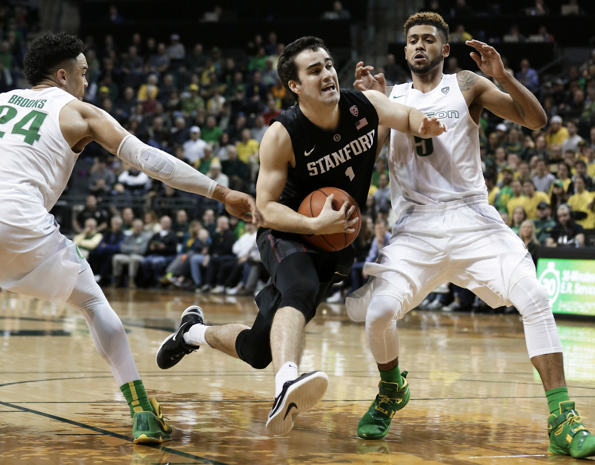 Brooks' double-double helps Oregon beat Stanford 71-58 - Sports Illustrated