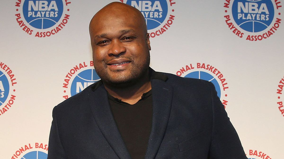 Antoine Walker: Former Celtics star teaches financial literacy - Sports ...