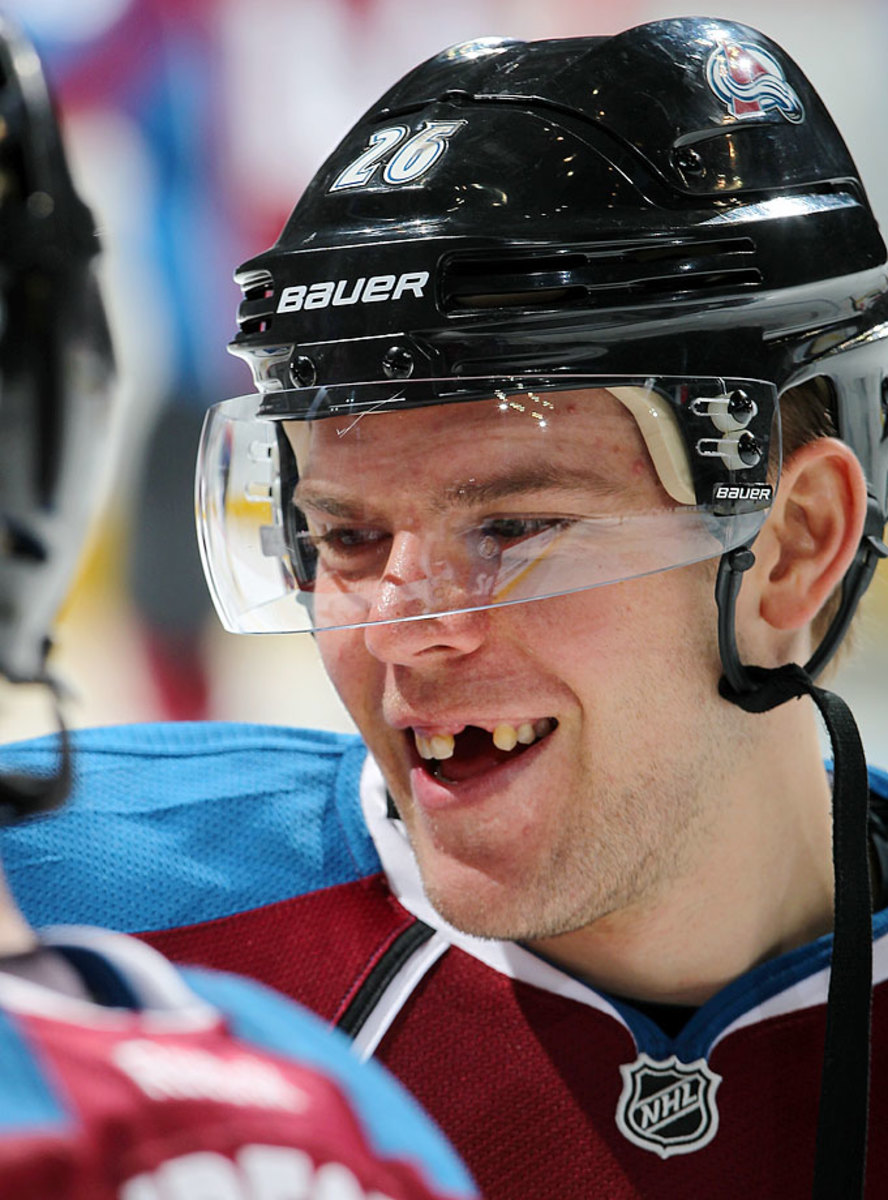 20 hockey smiles that prove teeth are overrated
