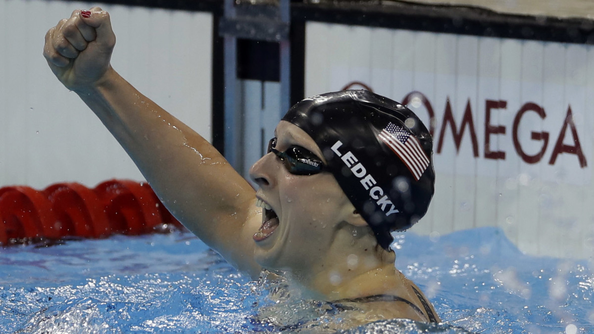 Katie Ledecky Wins Gold Breaks World Record In Rio Sports Illustrated