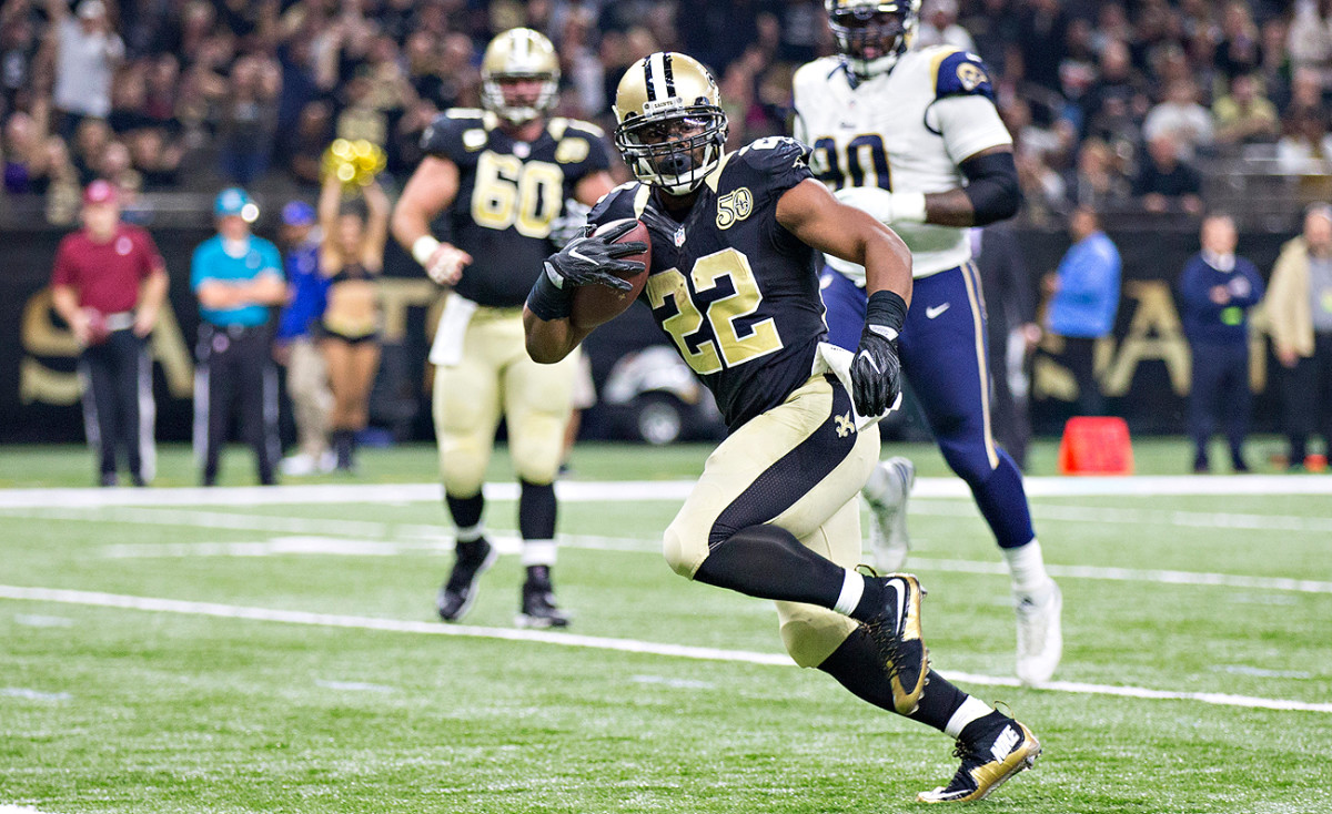 Saints RB Mark Ingram made it look easy against a talented Rams defense on Sunday.