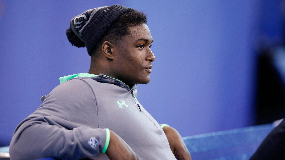 Myles Jack Tumbling Down Draft Boards After Confession About Knee Injury