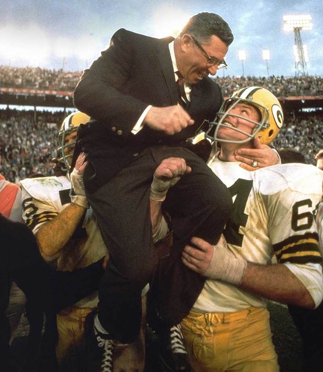 Vince-Lombardi-champion.jpg