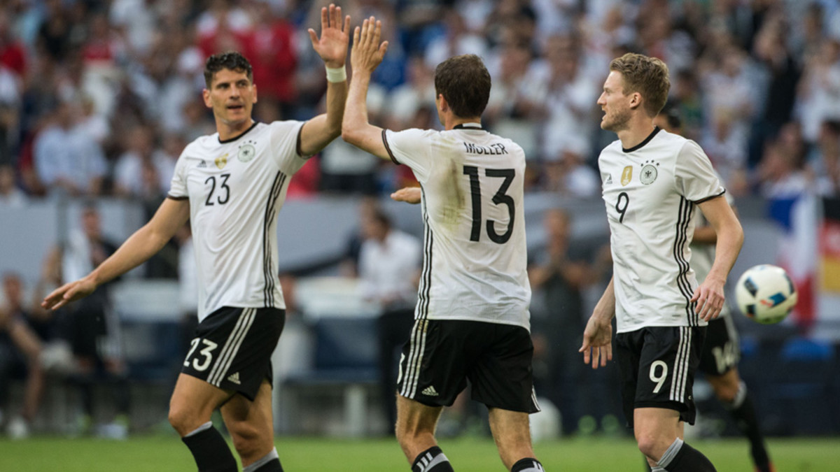 Germany at Euro 2016: World Cup champs a vulnerable favorite - Sports ...