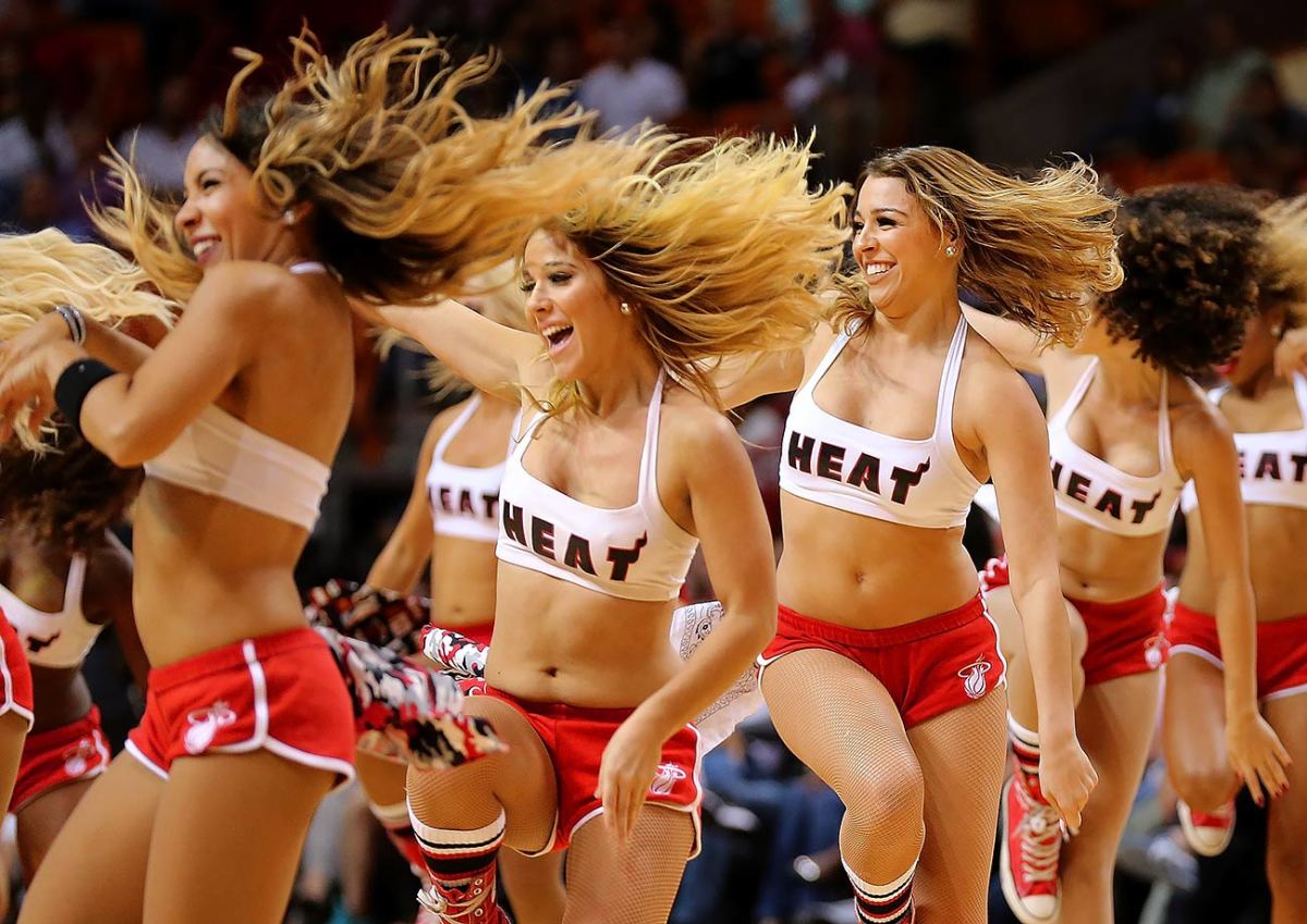 Miami-Heat-Dancers-GettyImages-493667392.jpg