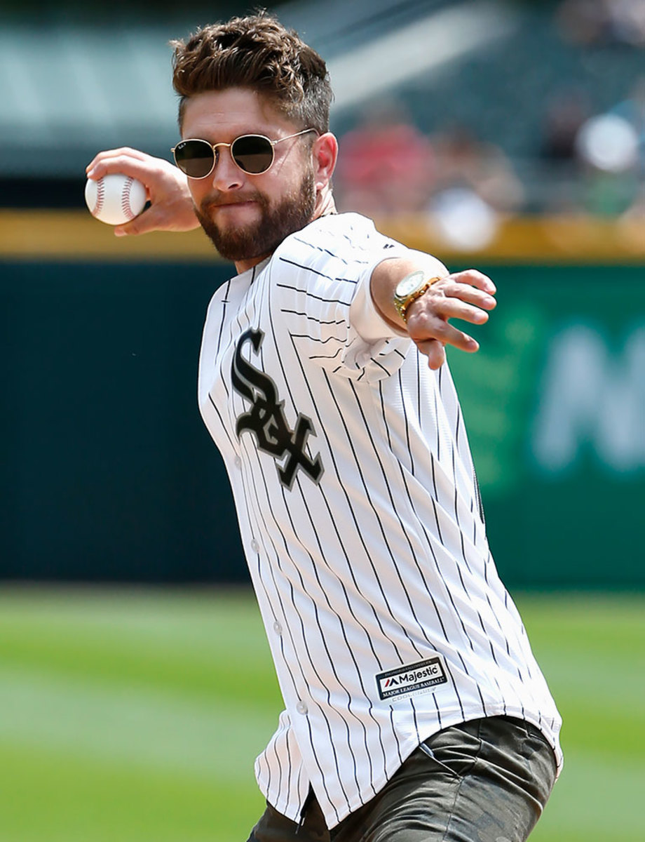 2016-0807-Chris-Lane-first-pitch.jpg