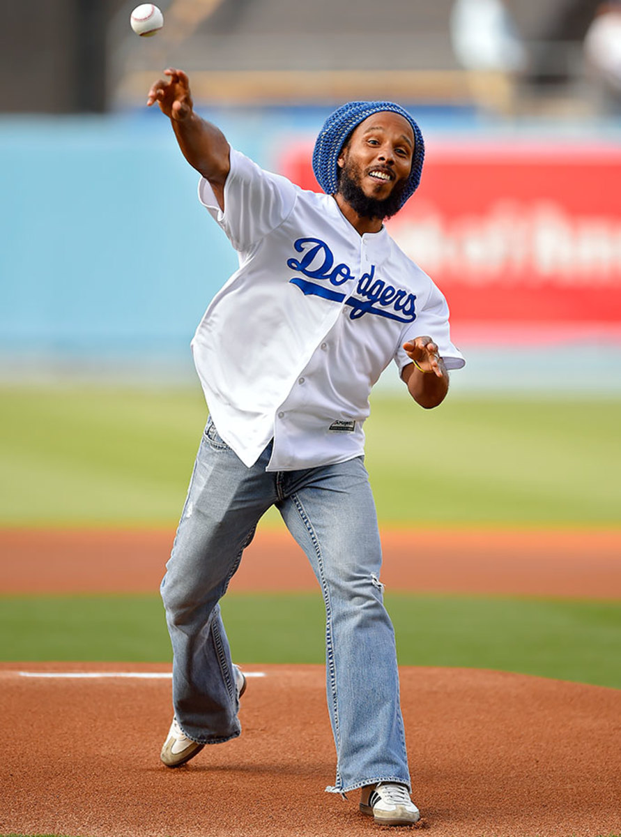 MLB on X: Pittsburgh native @wizkhalifa threw out the first pitch