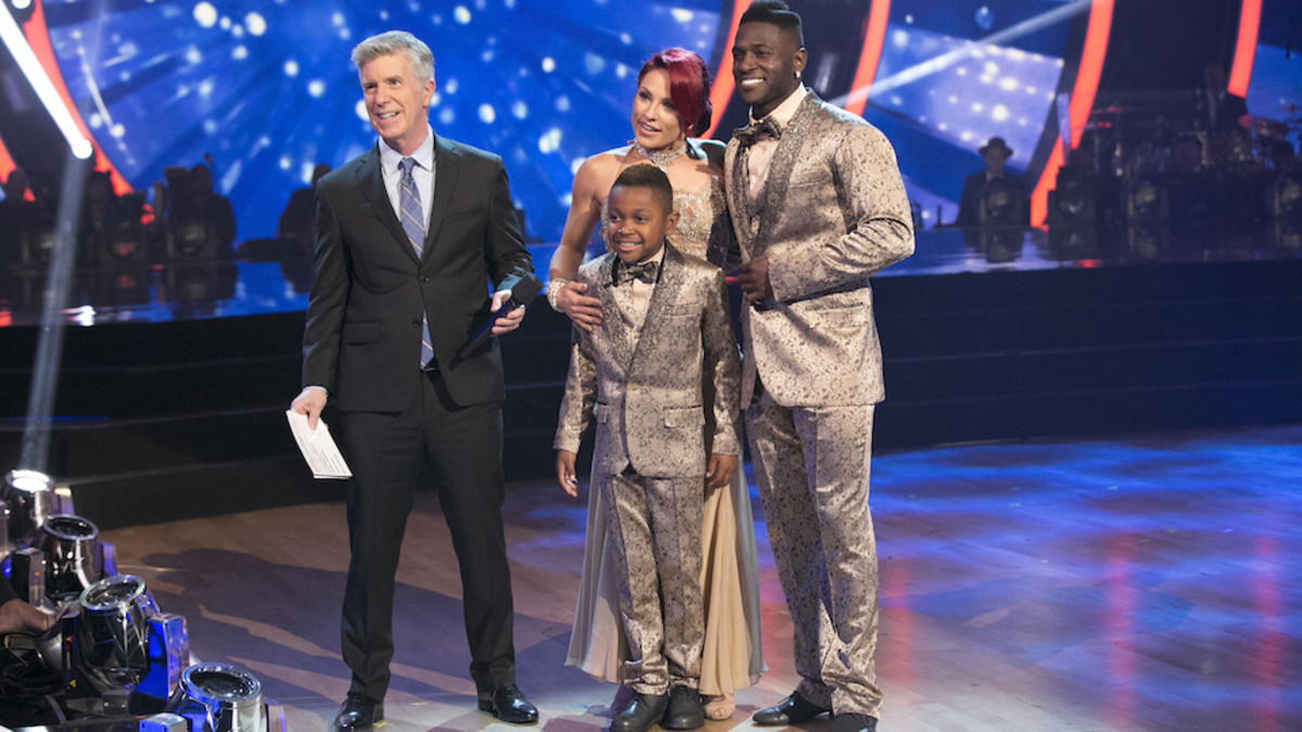 Antonio Brown on 'Dancing With the Stars' and Playing With Fashion – WWD