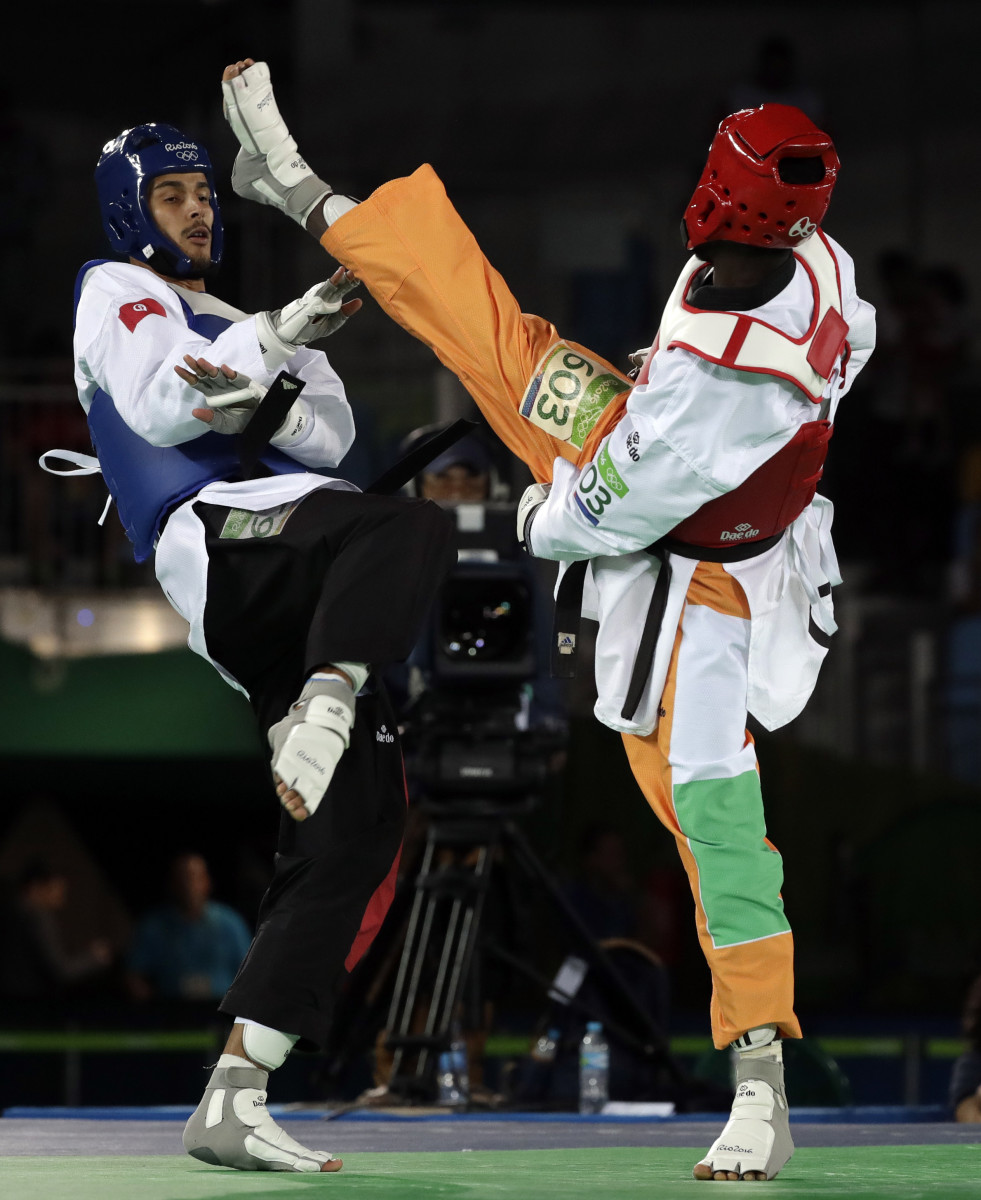 South Korea earns its 2nd gold in Olympic taekwondo in Rio - Sports ...