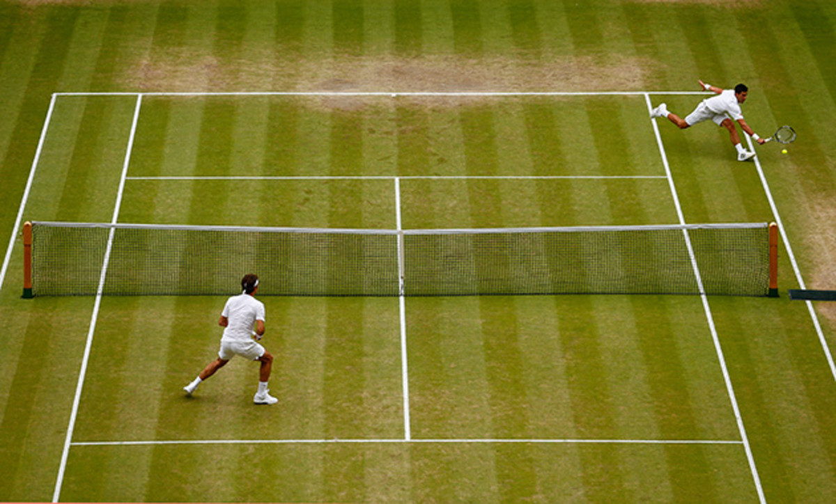 federer-djokovic-wimbledon-courts.jpg