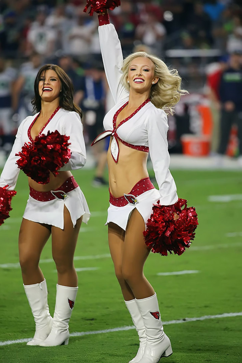 Arizona-Cardinals-cheerleaders-WYP_7748.jpg