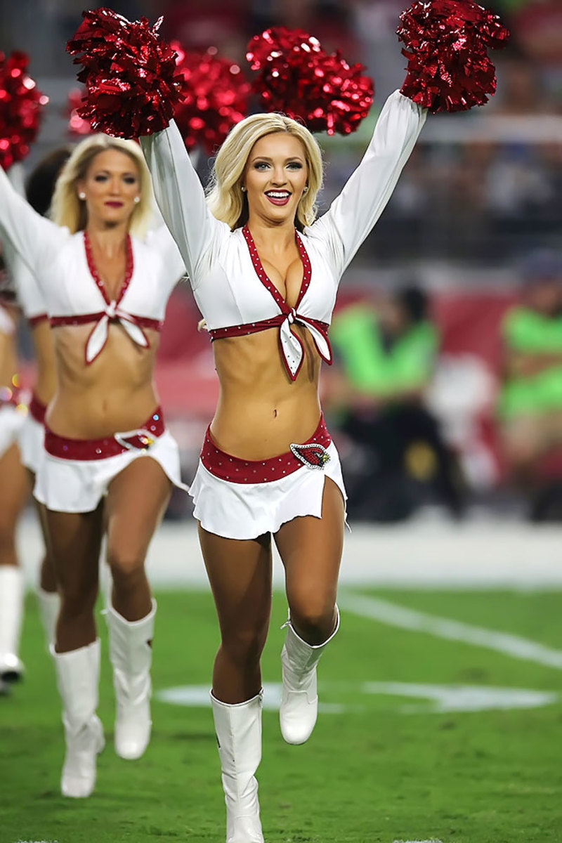 Arizona-Cardinals-cheerleaders-YYP_5975.jpg