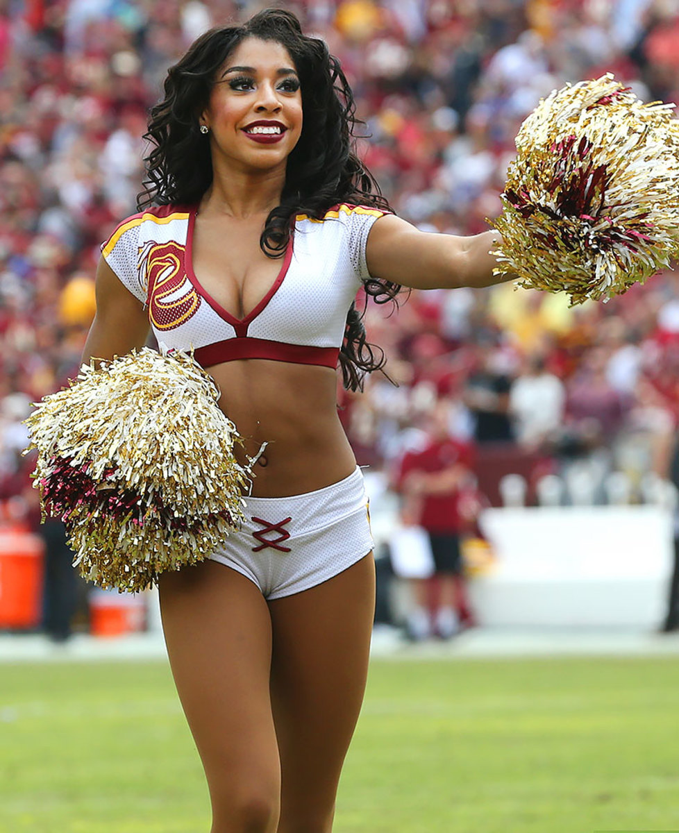 Washington-Redskins-cheerleaders-BEA_5553B.jpg