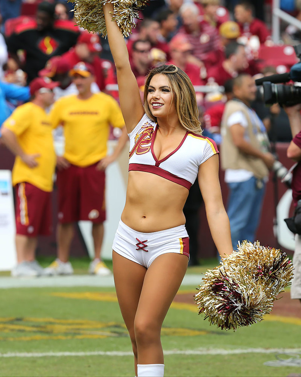 Washington-Redskins-cheerleaders-BEA_4081A.jpg