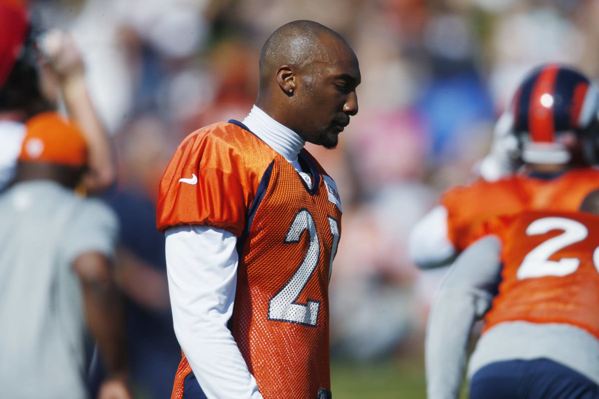 Broncos Cornerback Aqib Talib Makes Training Camp Debut Sports 