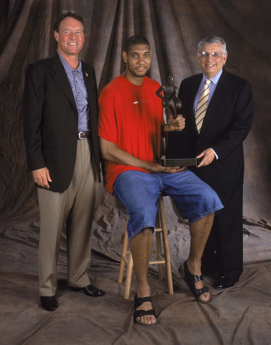 Tim Duncan is Voted the Fifth Worst Dressed Athlete - News
