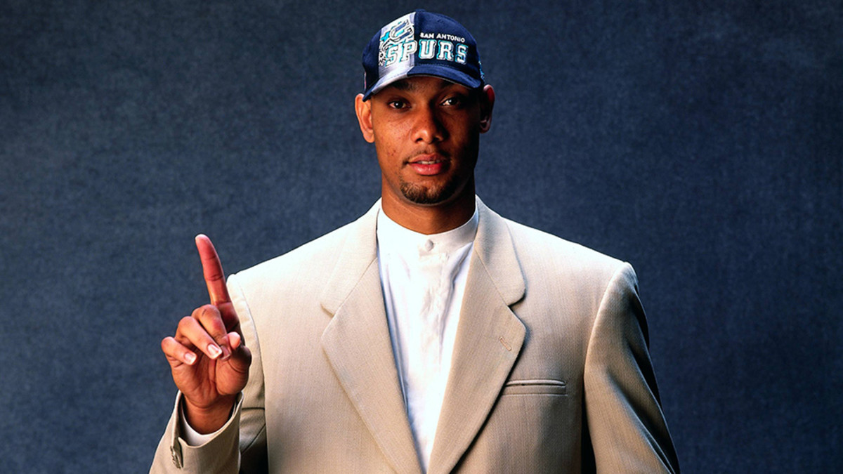 Tim Duncan is Voted the Fifth Worst Dressed Athlete - News