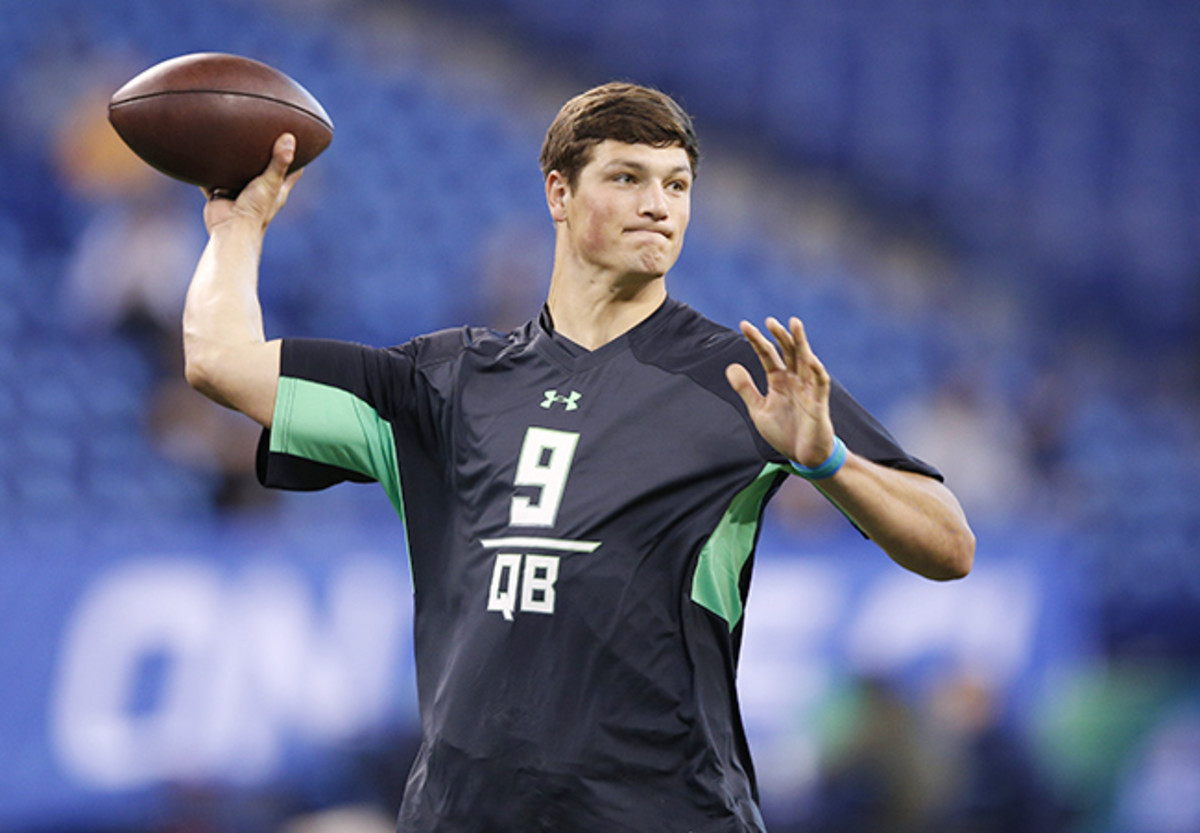 Winslow Twp HS Football on X: Let's take time give a warm welcome to Christian  Hackenberg a former All-American, NFL QB and Penn State Alum. Hackenberg  will be joining us as the