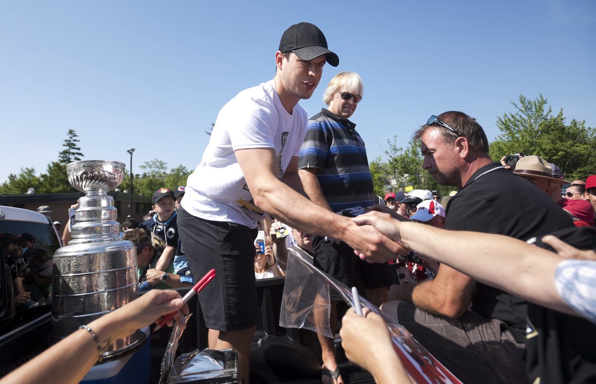 Sidney Crosby parades Stanley Cup around Halifax Sports Illustrated