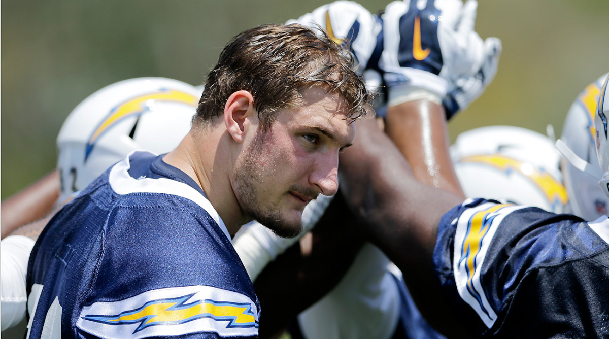 San Diego Chargers finally sign Joey Bosa