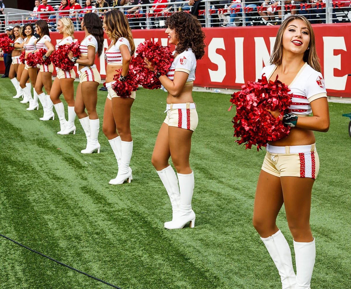 San-Francisco-49ers-Gold-Rush-cheerleaders-GettyImages-621544610_master.jpg