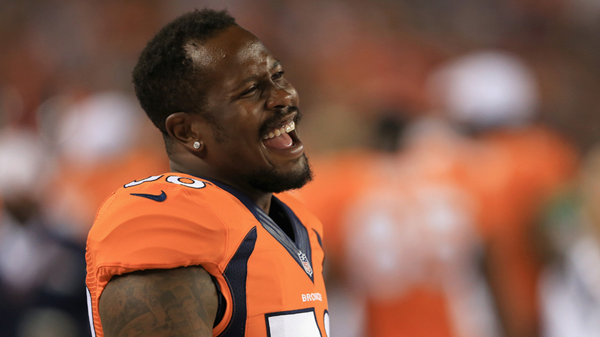 Denver Broncos: Von Miller not stressing about contract situation