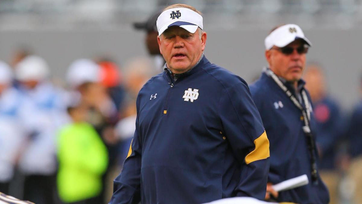 Brian Kelly to return to Notre Dame in 2017 - Sports Illustrated