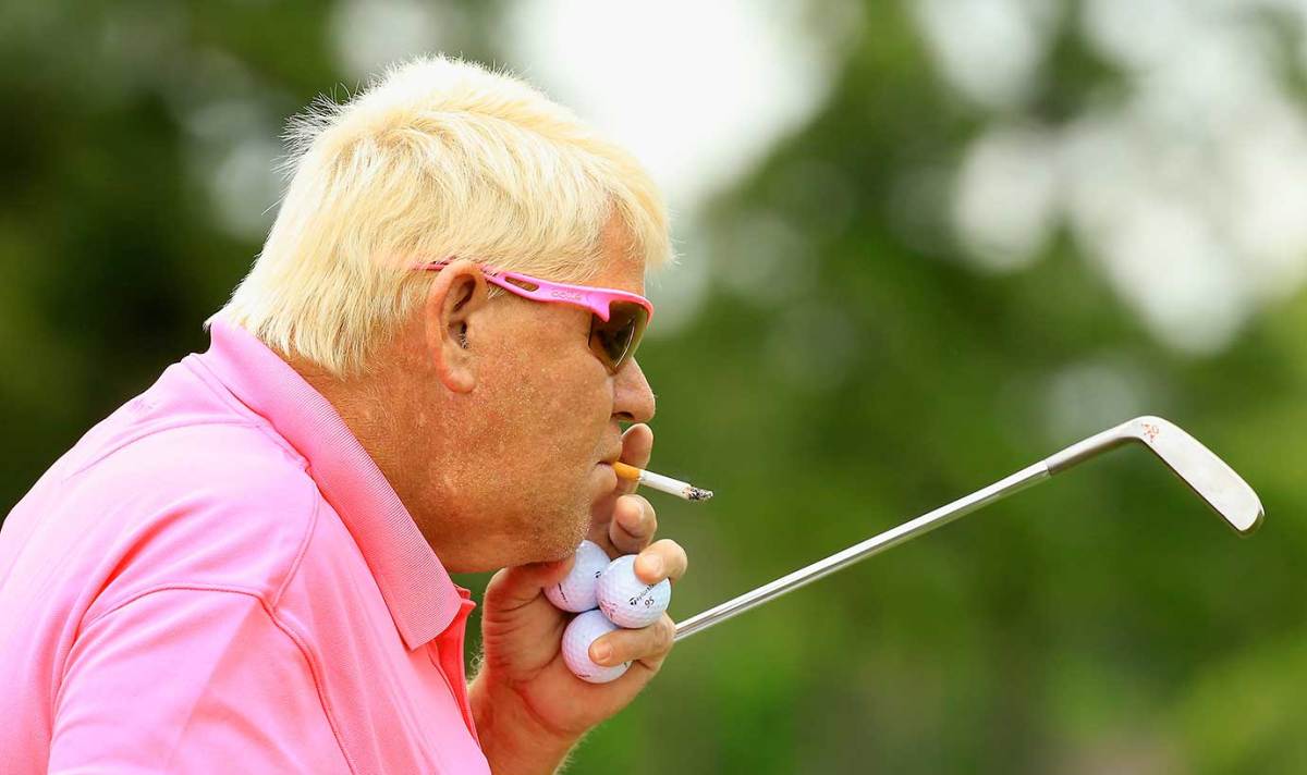 John-Daly-smoking-golfing.jpg