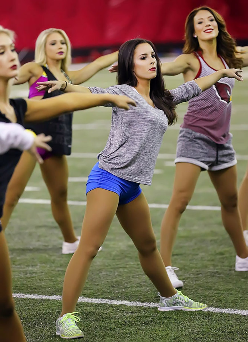 Arizona Cardinals Cheerleader Auditions, SI.com