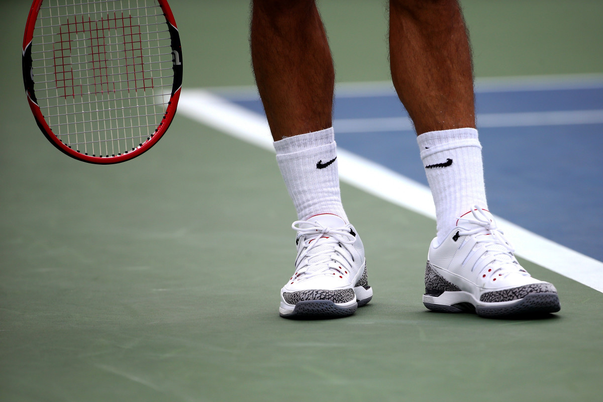 best sneakers for playing tennis