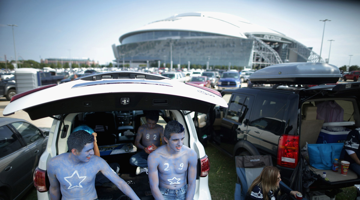 Dallas Cowboys Reduce Fraud, Streamline Ticketing With Mobile-First Adoption