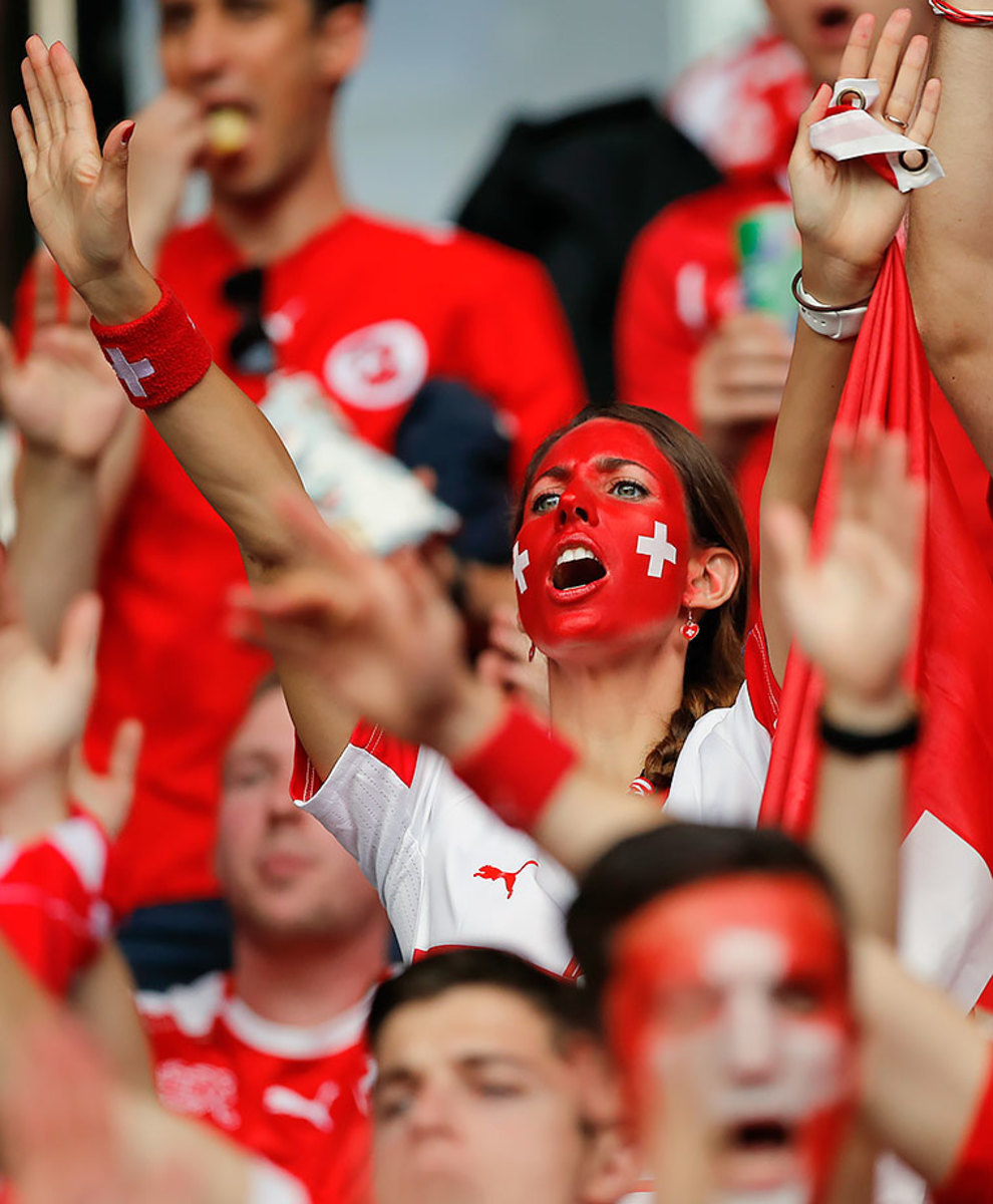 Switzerland-female-fan-18fc29e6da9342cc9fc36c4348af49f8-0.jpg