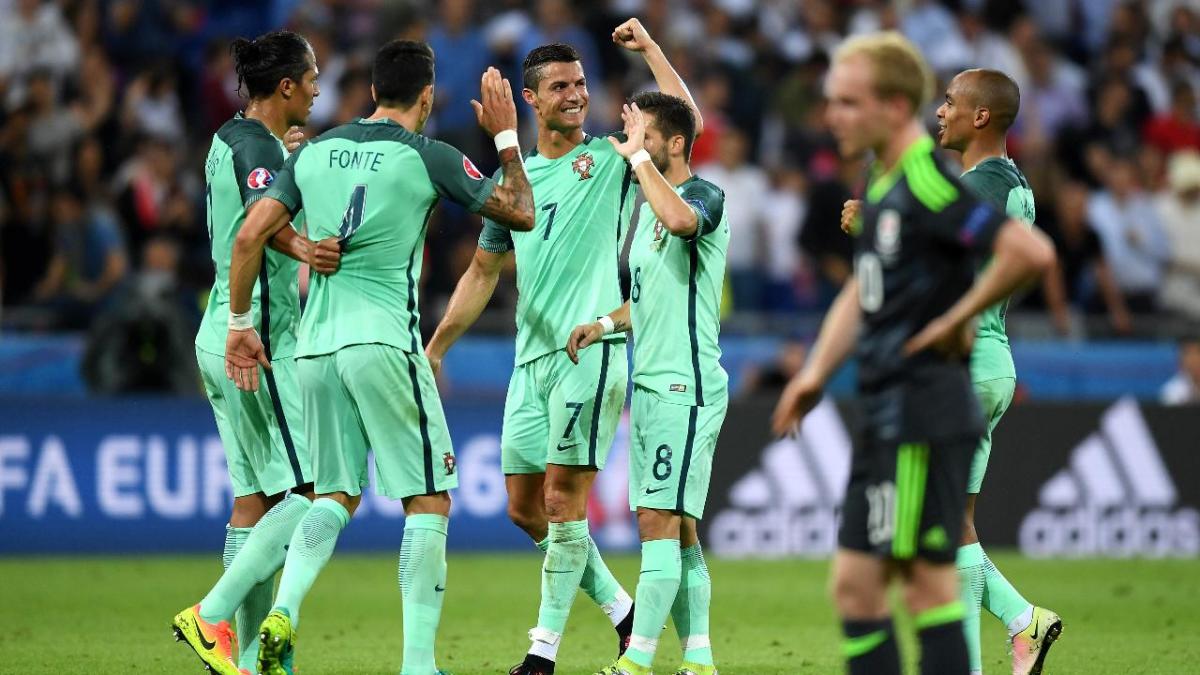 Cristiano Ronaldo leads Portugal to Euro 2016 final ...