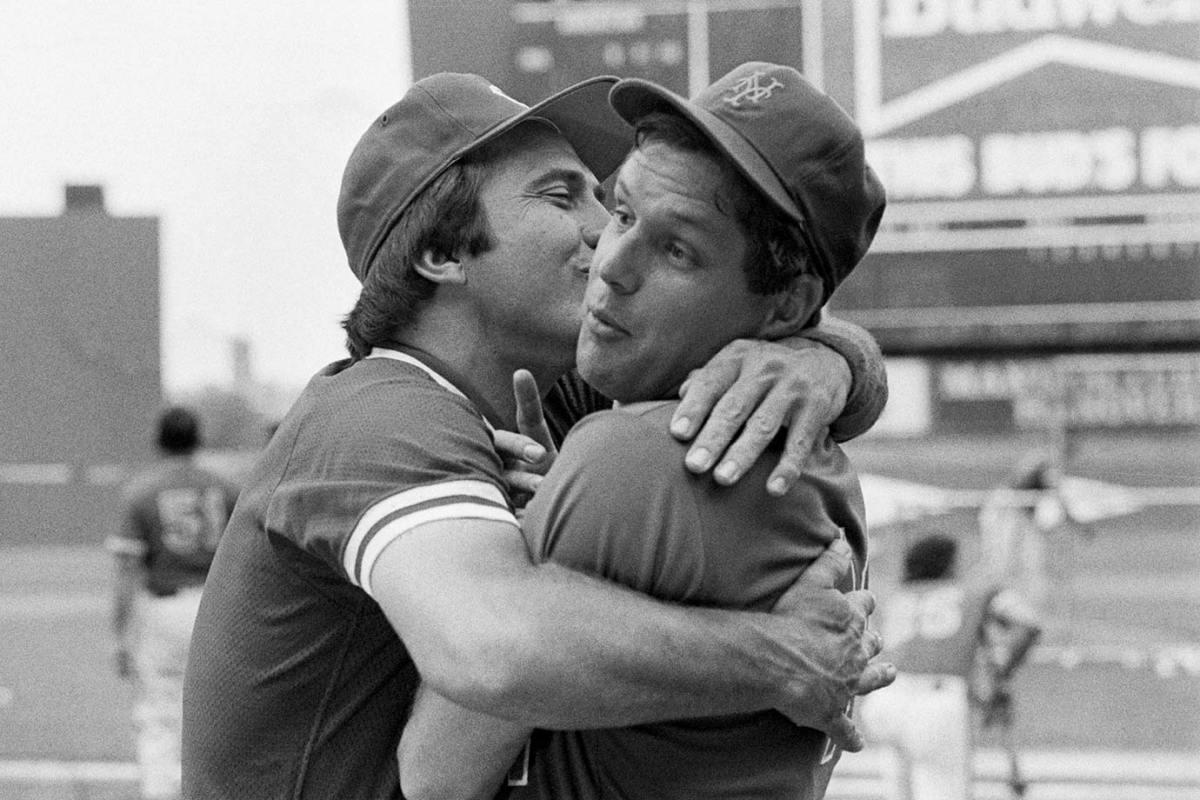 Memorable Kisses in Sports - Sports Illustrated