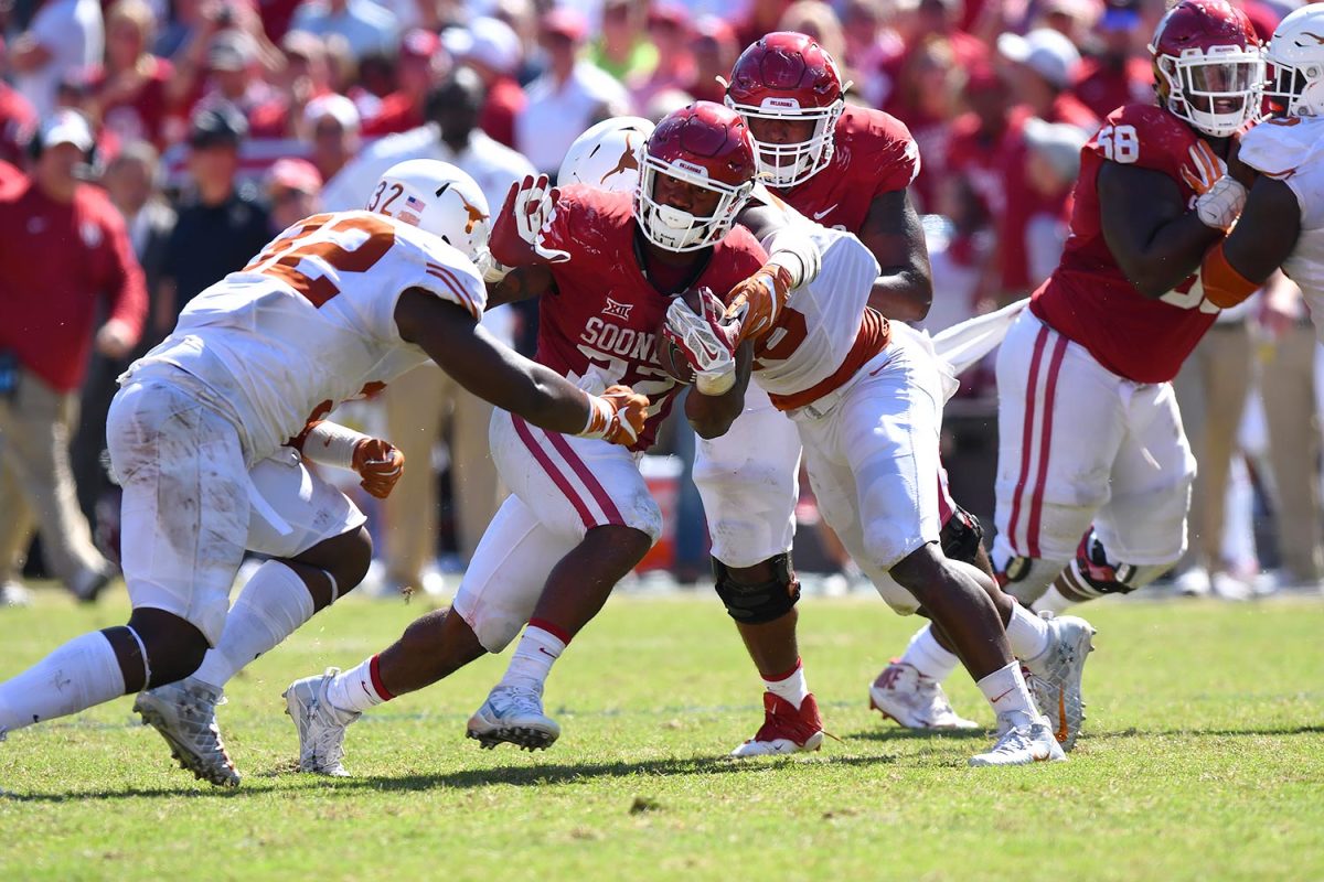 2016-1008-Texas-Oklahoma-Red-River-Rivalry-SI588_TK1_00985-.jpg