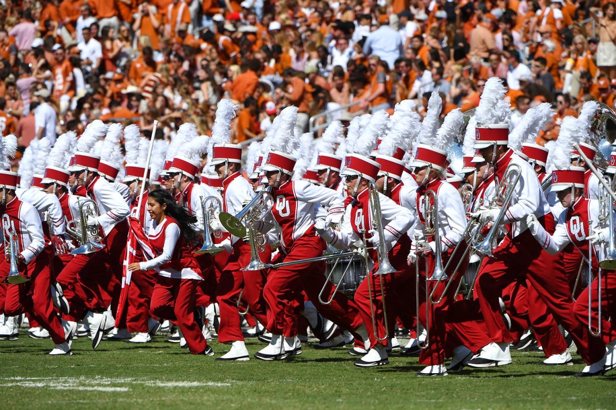 2016-1008-Texas-Oklahoma-Red-River-Rivalry-SI588_TK1_01549-.jpg