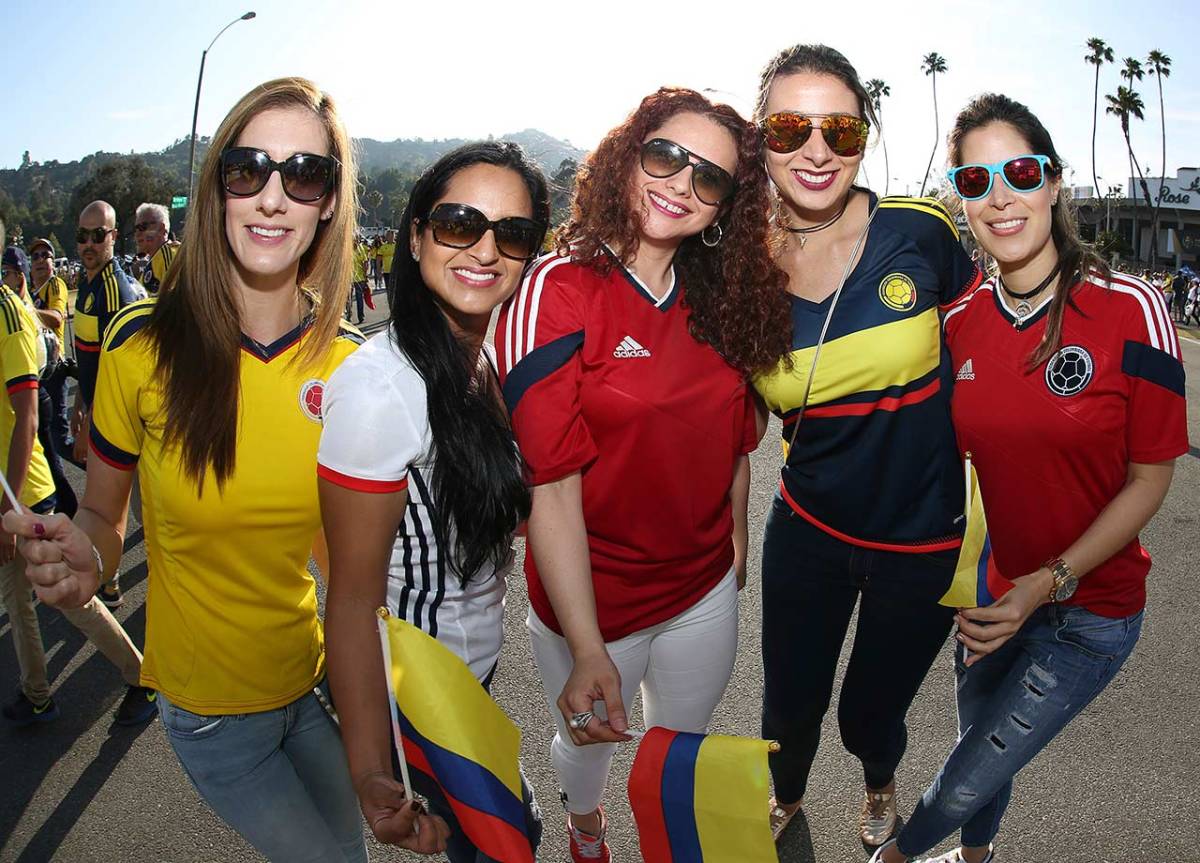 Colombia-female-fans-GettyImages-538709164_master.jpg