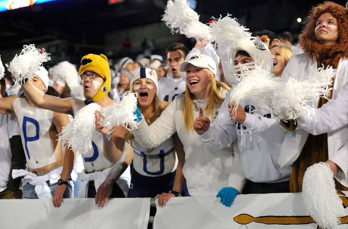 Penn-State-Nittany-Lions-fans-9661610220018_Ohio_St_v_Penn_StA.jpg