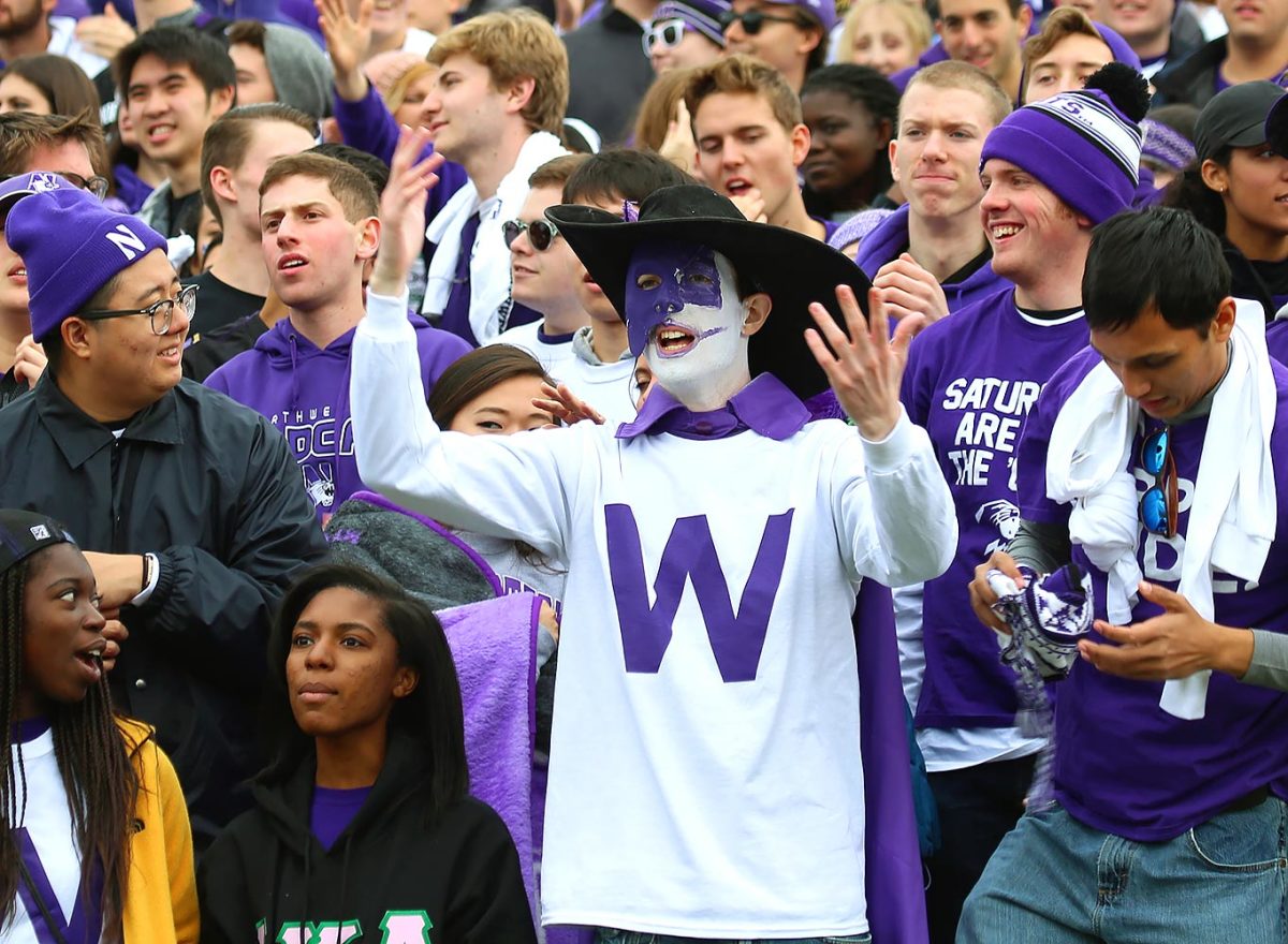 Northwestern-Wildcats-fans-DJC1610229787_Indiana_at_Northwestern.jpg